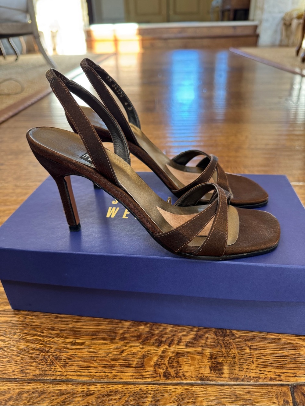 STUART WEITZMAN BRONZE SANDALS